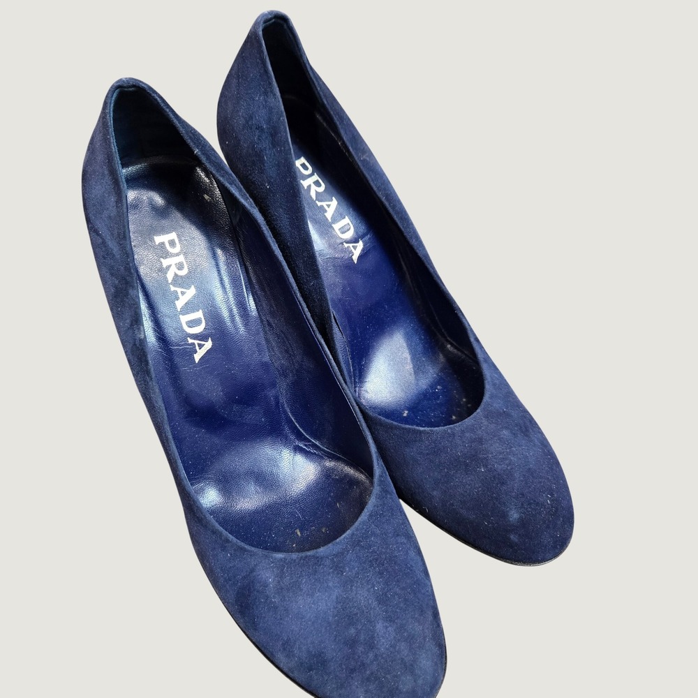 Prada Navy Blue Suede Block Heel Pumps Almond Toe Made in Italy 40 Quiet Luxury